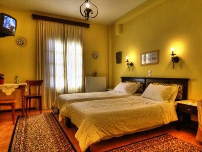 Nefeles Hotel Arachova Exterior photo